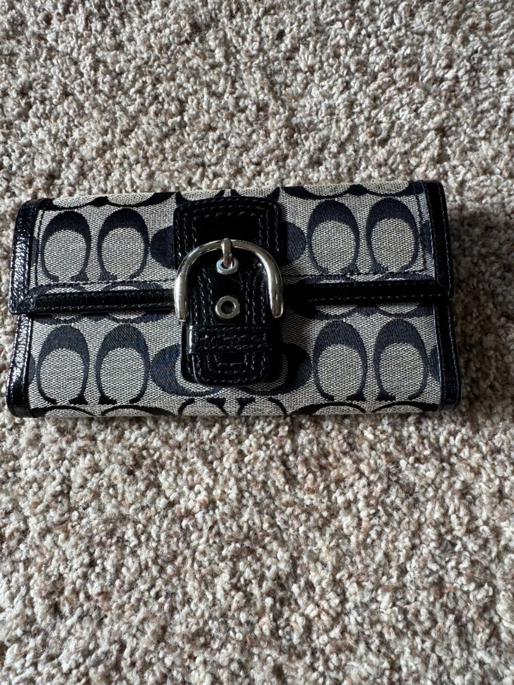 Vintage Coach Soho Signature Jacquard Buckle Trifold Checkbook Wallet - Black/Gr